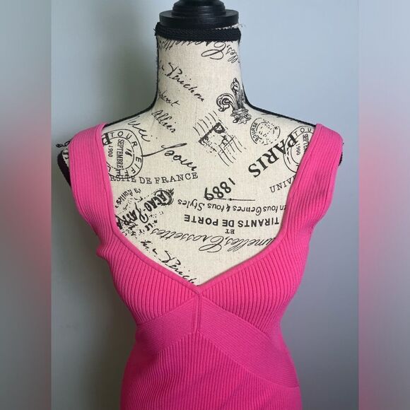 RAG & BONE
Sweetheart Neckline Tank Magenta Asher Top NWT Size L - Picture 2 of 9